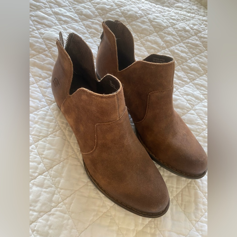 Born Kerri Ankle Boots - Picture 3 of 13